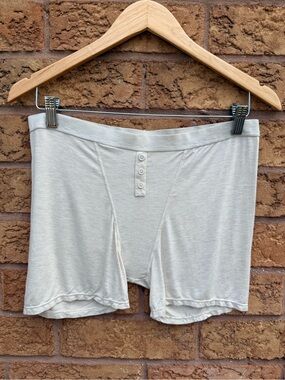 💫10/$25 • Joe Fresh Women’s High Waisted Boxer Shorts